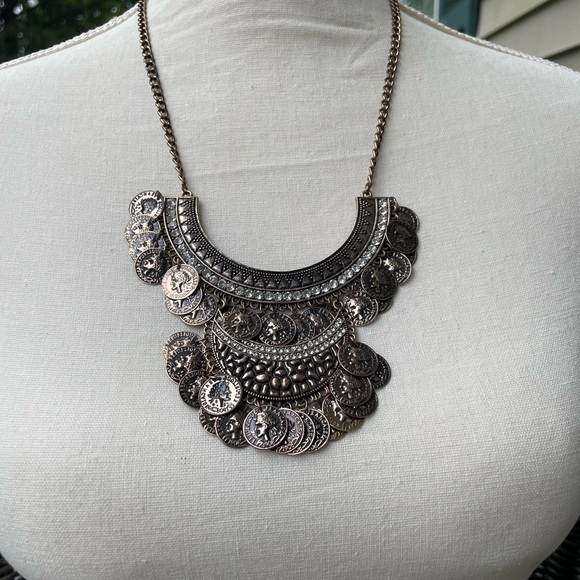 NECKLACE - Picture 11 of 12